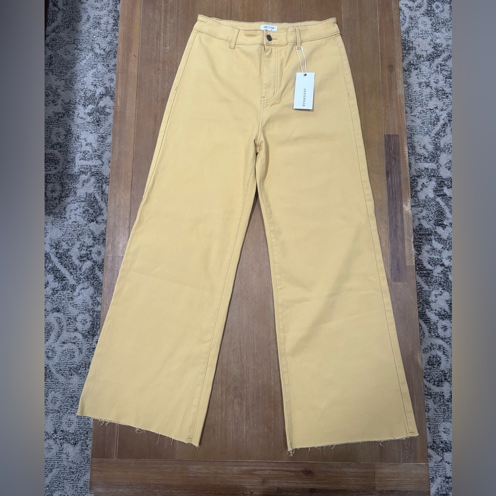High-Rise‎ Wide Leg Jeans in Mustard Yellow